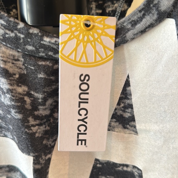 NWT SoulCycle “”LA” Tank Size:M - Picture 4 of 5
